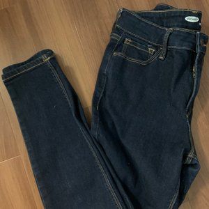 Old Navy Rockstar Super Skinny High Rise Jeans 💙